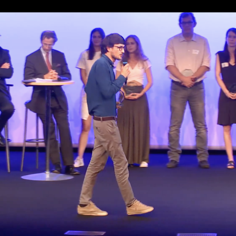 Charles-Leboeuf-pitch-laureat-reseau-entreprendre-VVBV-presse-media-scaled.png