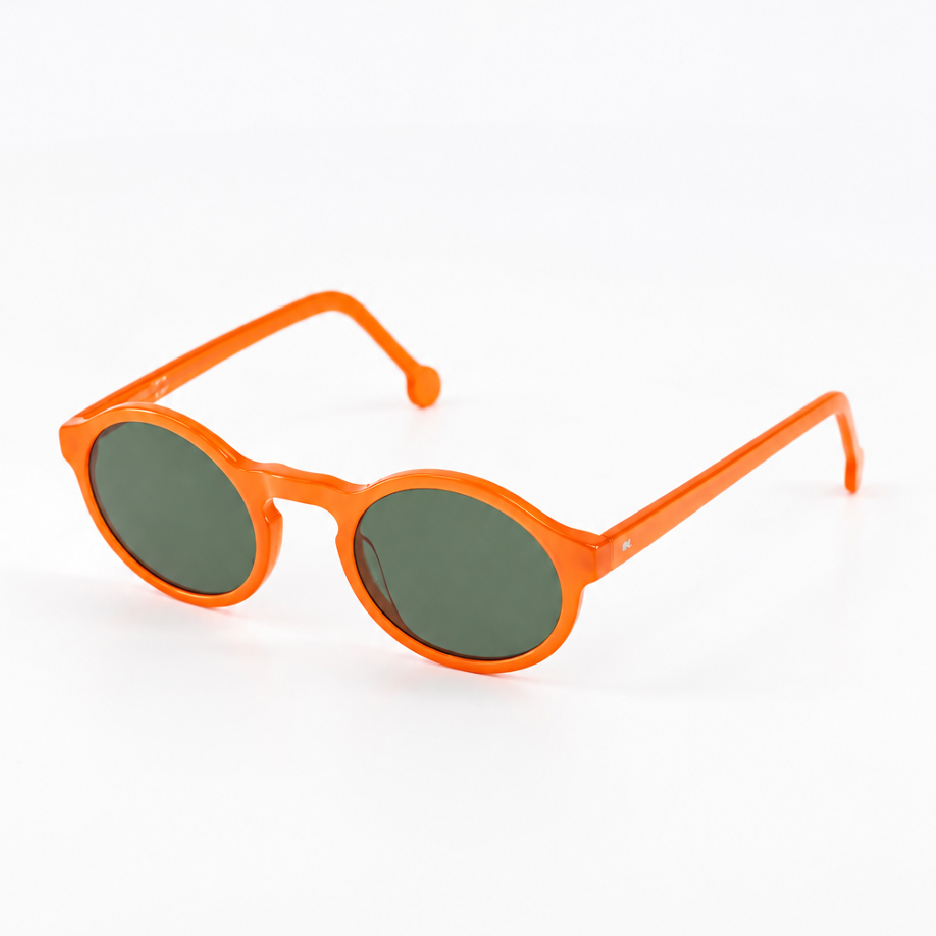 Vite Vu Bien Vu lunettes VVBV LOUISE monture acetate fleur de coton verres solaires G15 , de profil, format web fond blanc